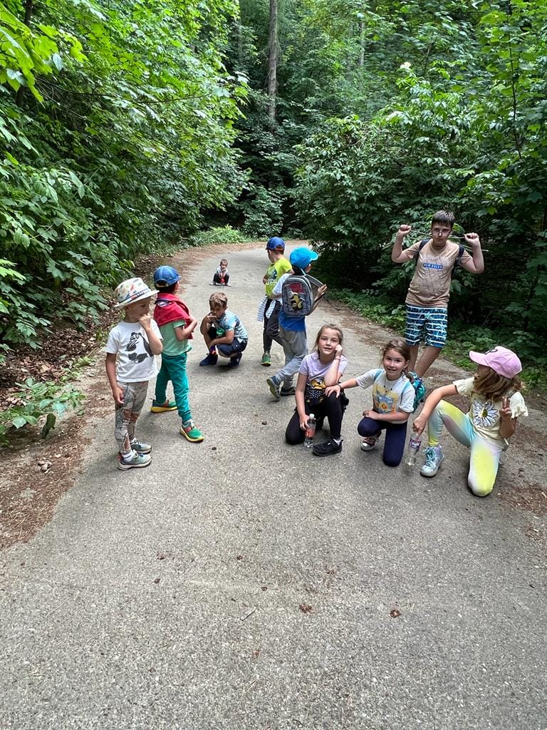 291437914_1049947165716934_169881713890911905_n